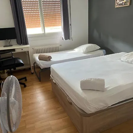 Bel Proche Climatisees Apartamento *